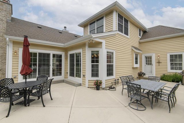 W291N4273 Prairie Wind CIRCLE N, Pewaukee, WI 53072
