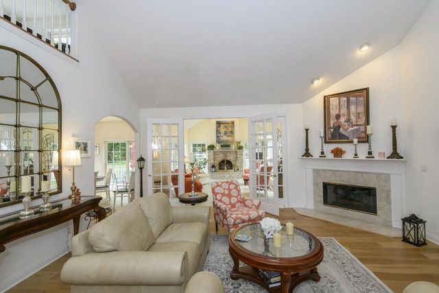 W291N4273 Prairie Wind CIRCLE N, Pewaukee, WI 53072