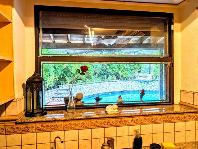 169 Palmetto Dr, Miami Springs, FL 33166