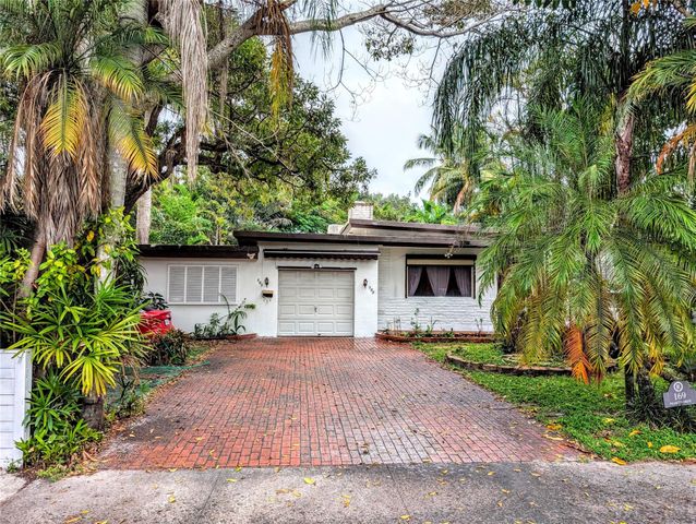 169 Palmetto Dr, Miami Springs, FL 33166