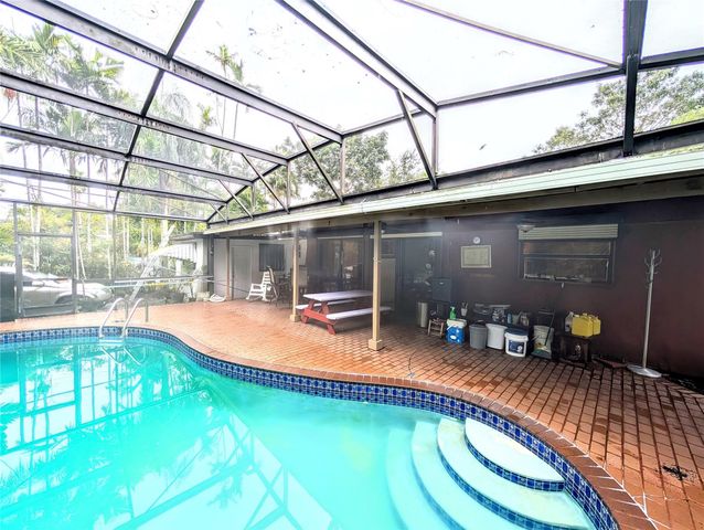 169 Palmetto Dr, Miami Springs, FL 33166