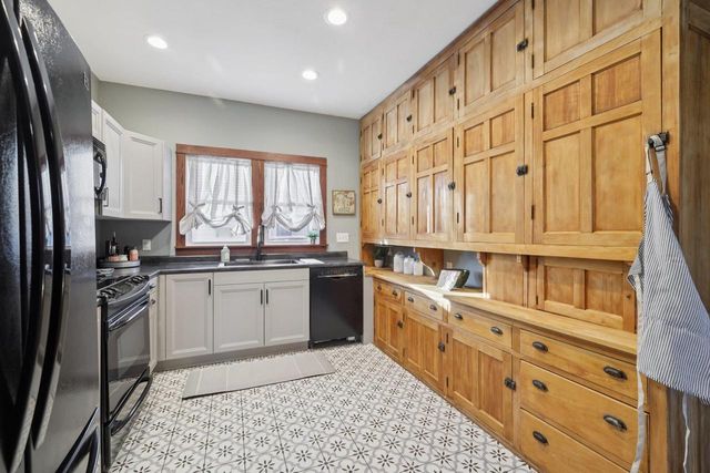 308 S 4th W Street, Fort Atkinson, WI 53538