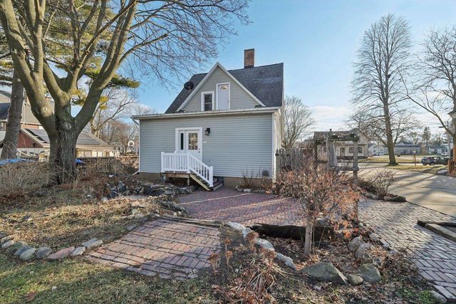 308 S 4th W Street, Fort Atkinson, WI 53538