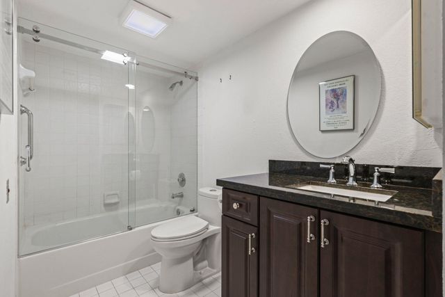 7370 Orangewood Lane 302, Boca Raton, FL 33433