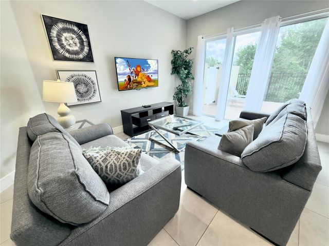 7498 SUNVILLE AVENUE, Kissimmee, FL 34747