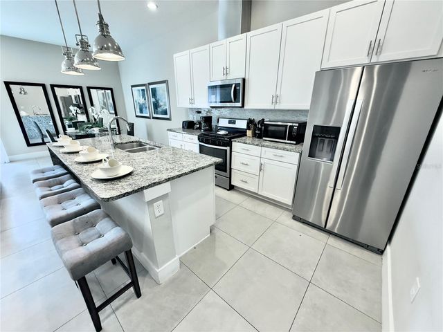 7498 SUNVILLE AVENUE, Kissimmee, FL 34747