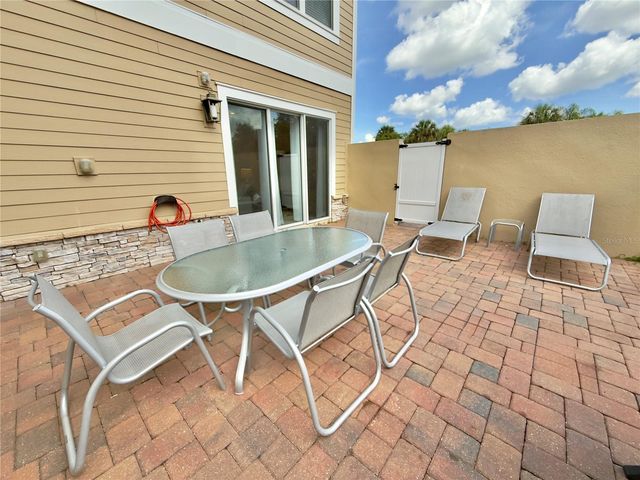 7498 SUNVILLE AVENUE, Kissimmee, FL 34747