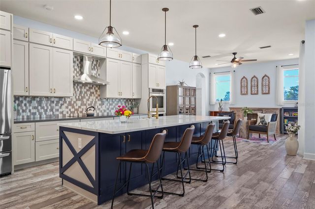 8018 SNOWY EGRET PLACE, Bradenton, FL 34202