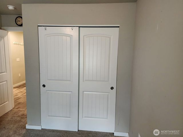 801 Mount Olympus Avenue SE, Ocean Shores, WA 98569