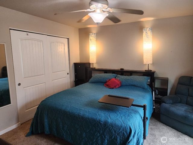 801 Mount Olympus Avenue SE, Ocean Shores, WA 98569