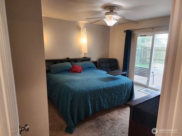 801 Mount Olympus Avenue SE, Ocean Shores, WA 98569