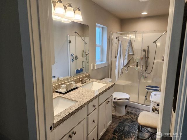 801 Mount Olympus Avenue SE, Ocean Shores, WA 98569