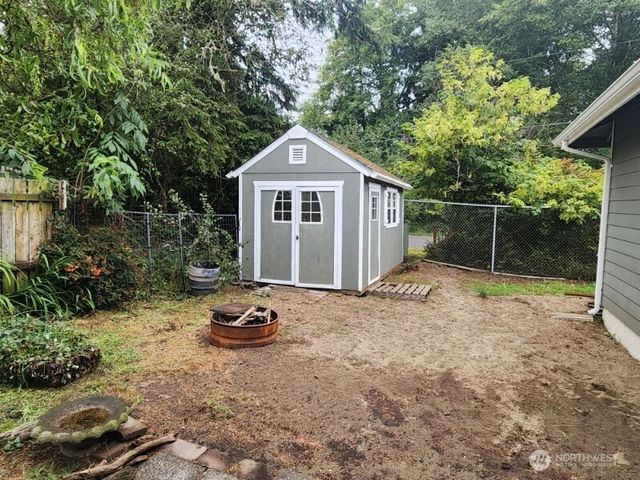 801 Mount Olympus Avenue SE, Ocean Shores, WA 98569