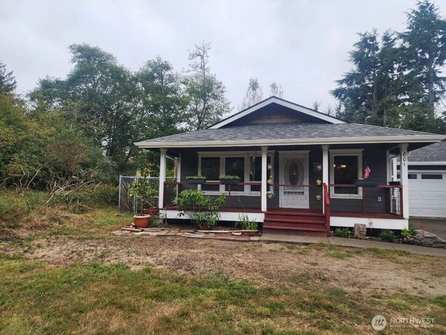 801 Mount Olympus Avenue SE, Ocean Shores, WA 98569