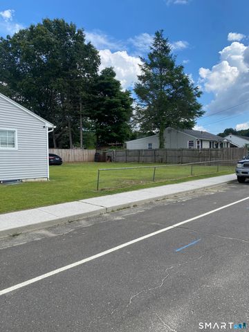 68 Wyoming Avenue, Waterbury, CT 06706