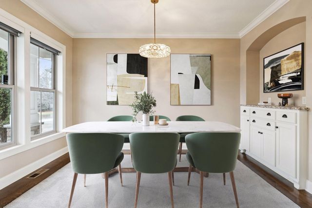 22 Leaf Wing Drive, North Oaks, MN 55127