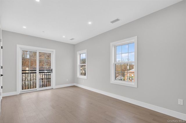 10 Market H, Wappingers Falls, NY 12590