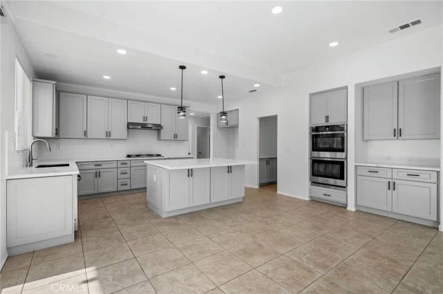 30479 White Fir Drive, Menifee, CA 92584