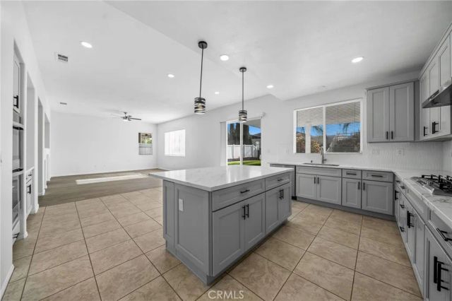 30479 White Fir Drive, Menifee, CA 92584