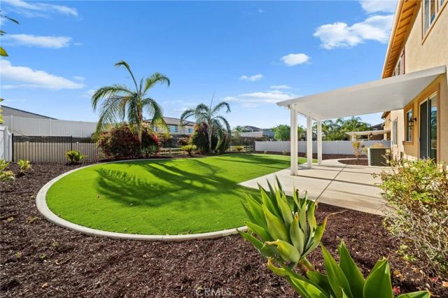 30479 White Fir Drive, Menifee, CA 92584