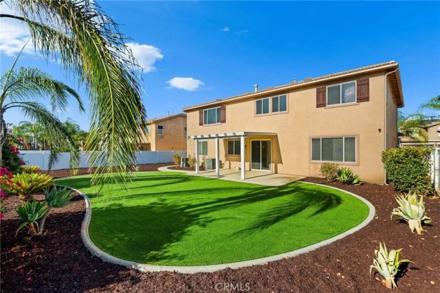30479 White Fir Drive, Menifee, CA 92584