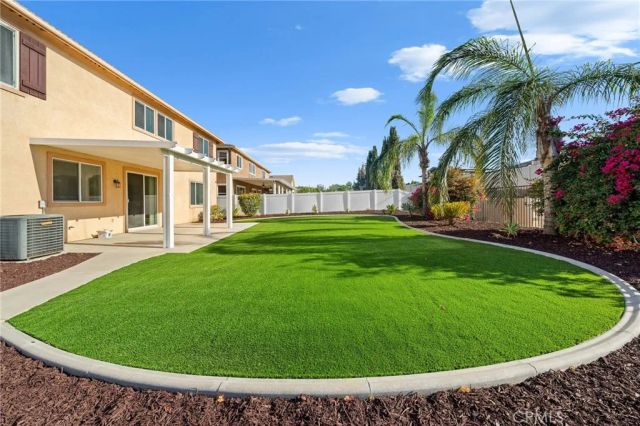 30479 White Fir Drive, Menifee, CA 92584