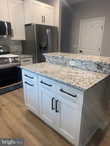 10342 FRIENDSHIP RD, Berlin, MD 21811