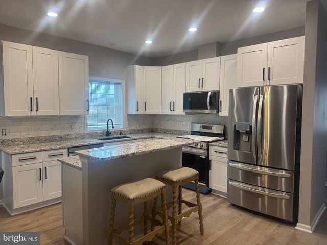 10342 FRIENDSHIP RD, Berlin, MD 21811