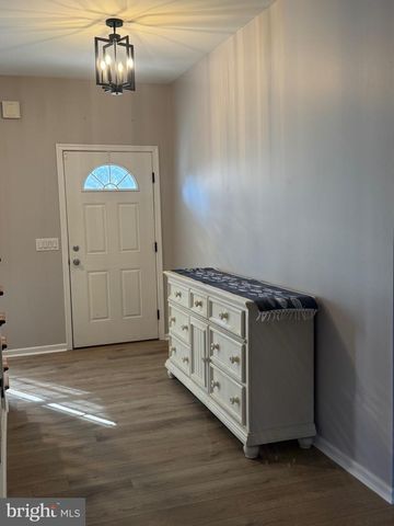 10342 FRIENDSHIP RD, Berlin, MD 21811