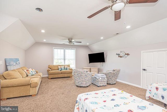 10342 FRIENDSHIP RD, Berlin, MD 21811