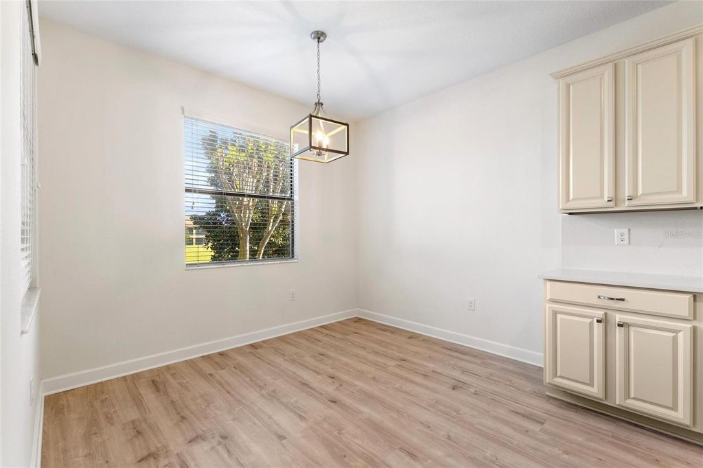 Image 13 of property listing at 1359 PALMETTO DUNES STREET, Davenport, FL 33896