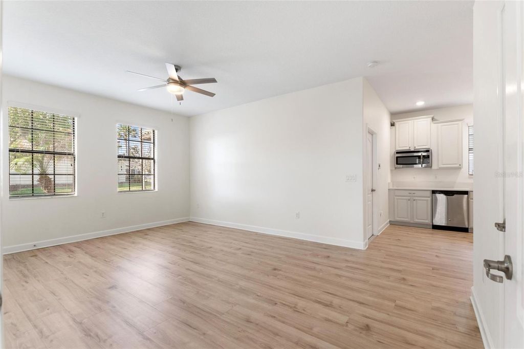 Image 19 of property listing at 1359 PALMETTO DUNES STREET, Davenport, FL 33896