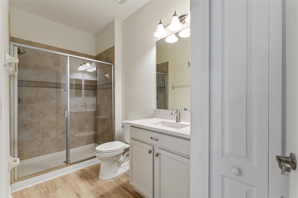 Image 23 of property listing at 1359 PALMETTO DUNES STREET, Davenport, FL 33896