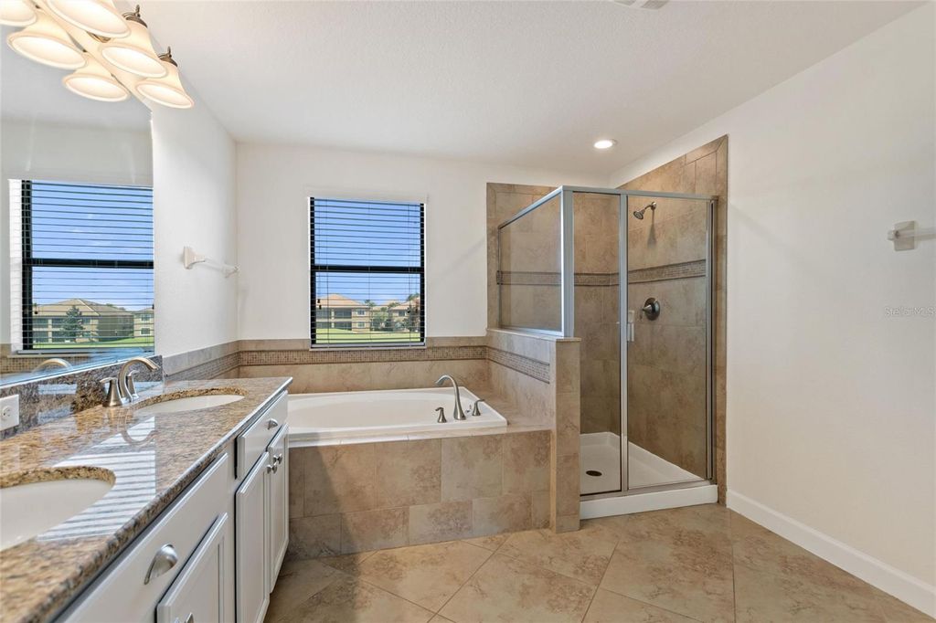 Image 30 of property listing at 1359 PALMETTO DUNES STREET, Davenport, FL 33896