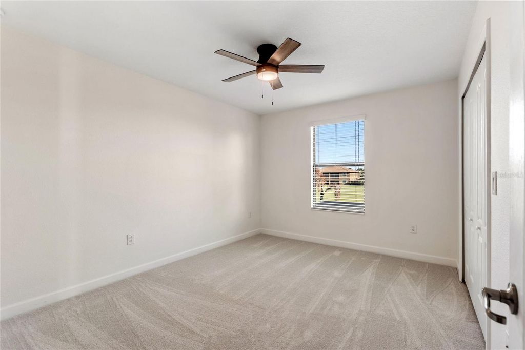 Image 37 of property listing at 1359 PALMETTO DUNES STREET, Davenport, FL 33896