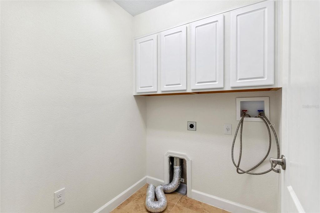 Image 46 of property listing at 1359 PALMETTO DUNES STREET, Davenport, FL 33896