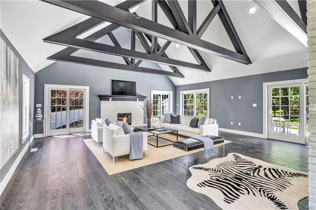 23 Meeting House Road, Greenwich, CT 06831