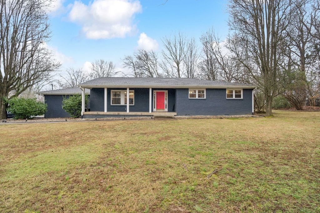 5106 Greer Rd, Goodlettsville, TN 37072