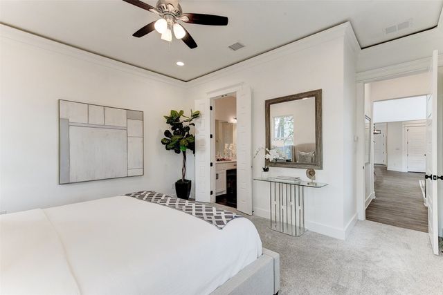 2928 Livingston Avenue, Fort Worth, TX 76110