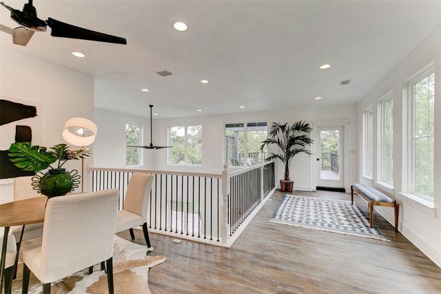 2928 Livingston Avenue, Fort Worth, TX 76110
