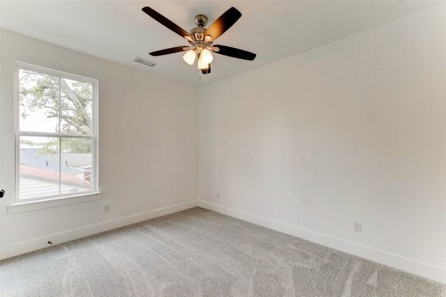 2928 Livingston Avenue, Fort Worth, TX 76110