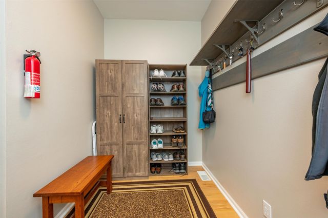 3800 Phoenix Street, Ames, IA 50014