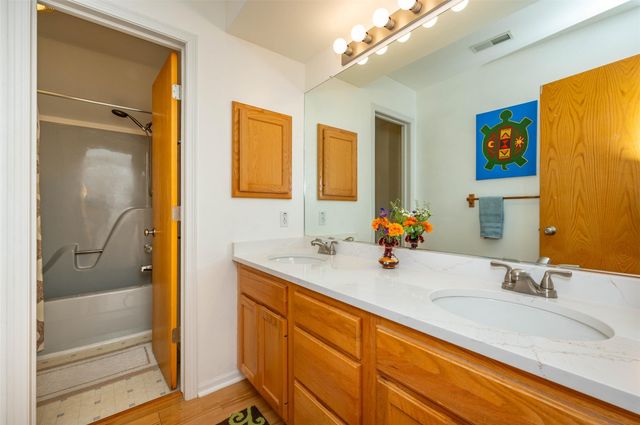 3800 Phoenix Street, Ames, IA 50014