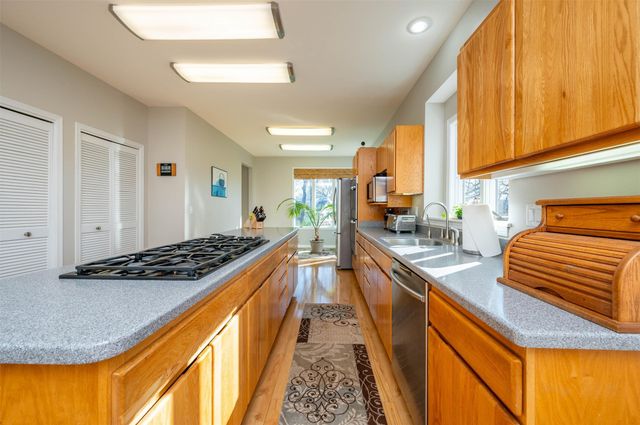 3800 Phoenix Street, Ames, IA 50014