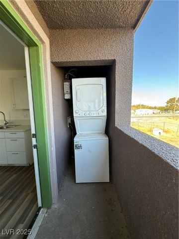 641 West Street, Pahrump, NV 89048