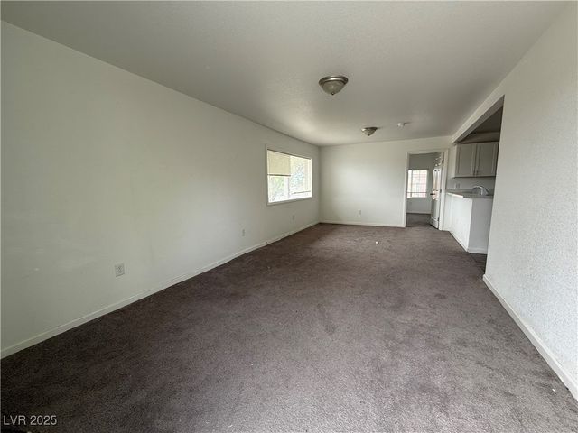 641 West Street, Pahrump, NV 89048