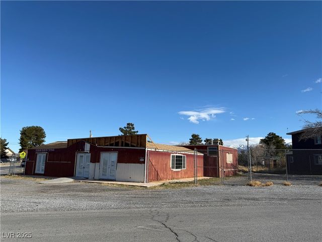 641 West Street, Pahrump, NV 89048