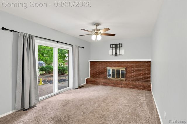 14440 Hubbard Street, Livonia, MI 48154