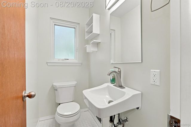14440 Hubbard Street, Livonia, MI 48154