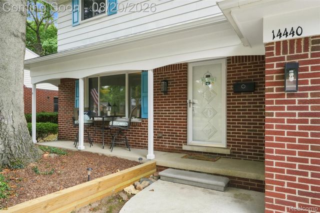 14440 Hubbard Street, Livonia, MI 48154